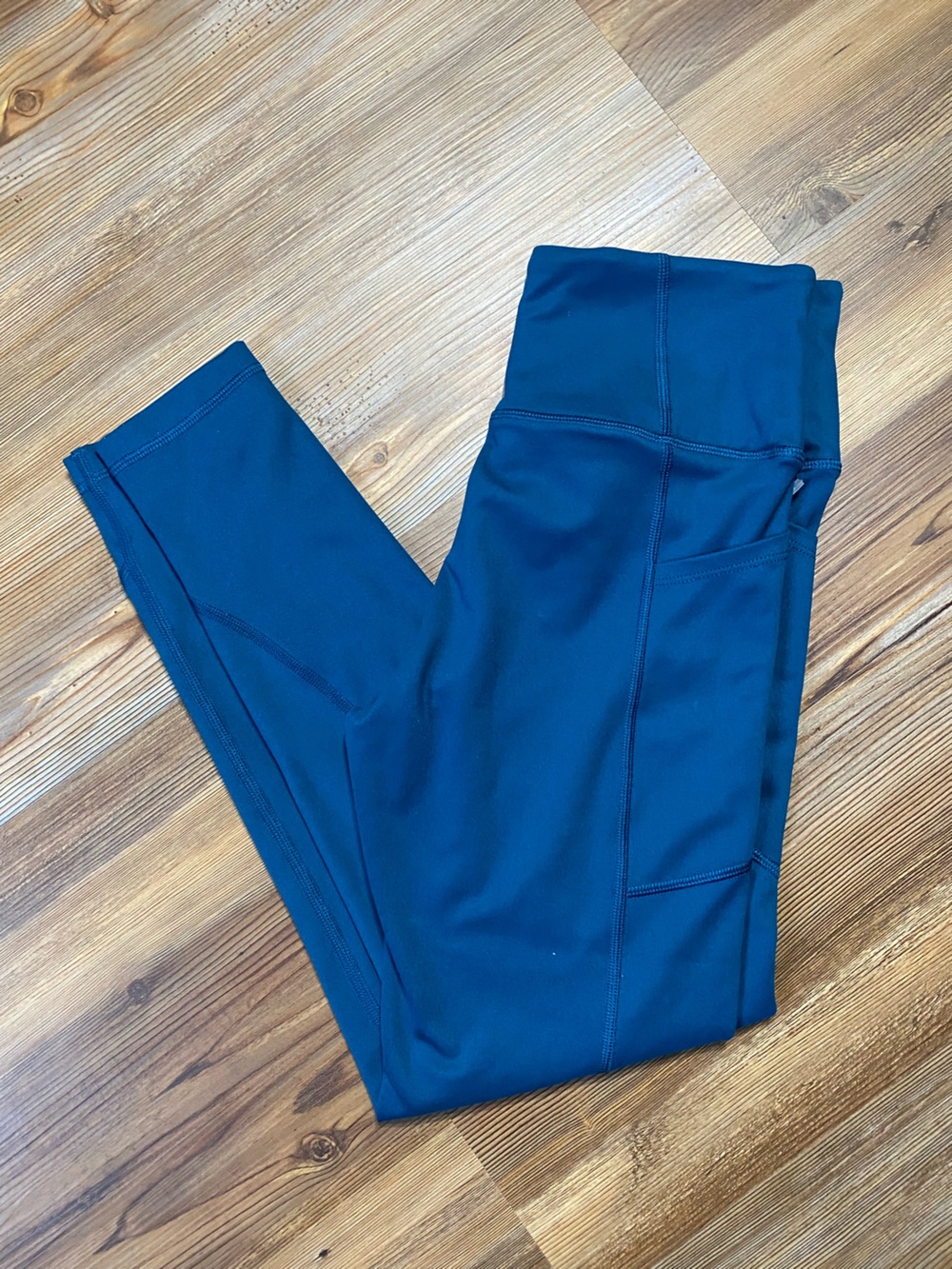 4/$16 Victoria’s Secret Leggings